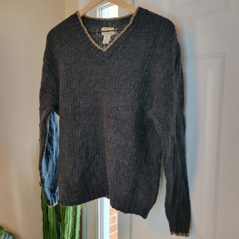 L.L. Bean Green Wool Blend‎ Layering Outdoor Comfort Sweater, Size Mens Medium